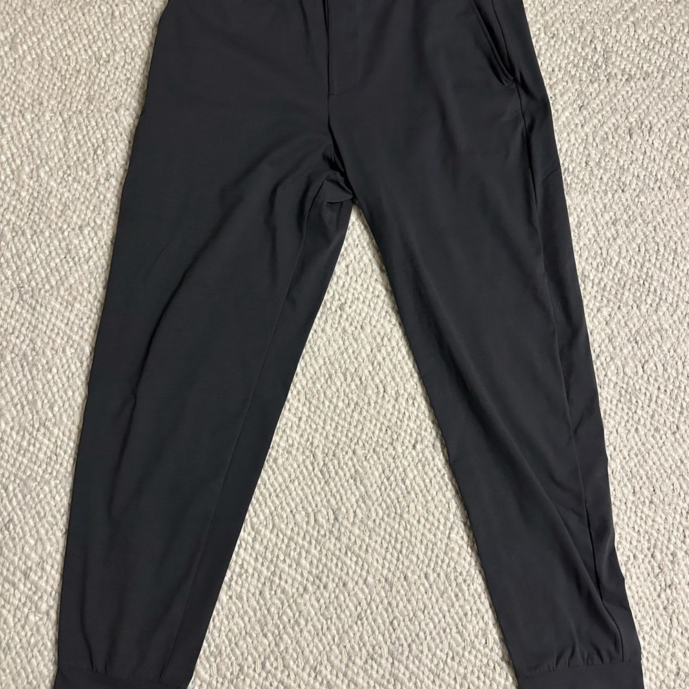 Uniqlo Dark Grey Jogger Pants